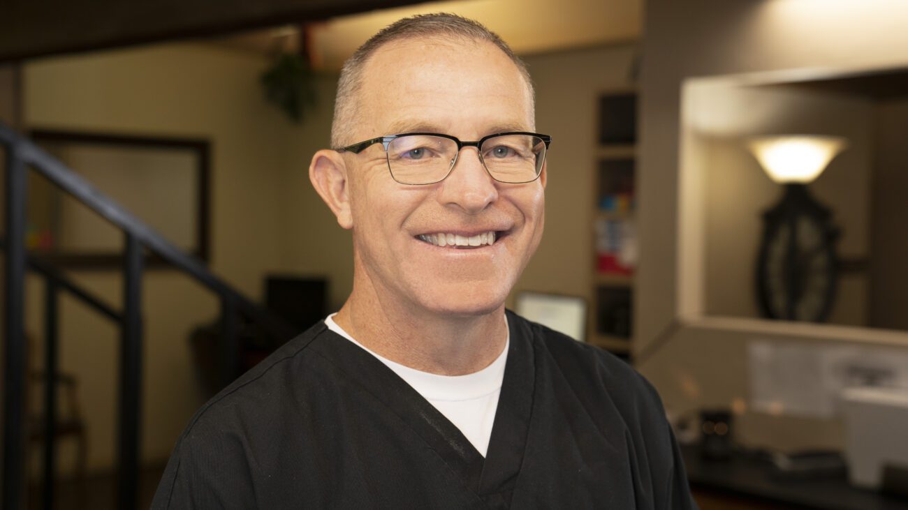 Dr. Scott Marshall, DDS